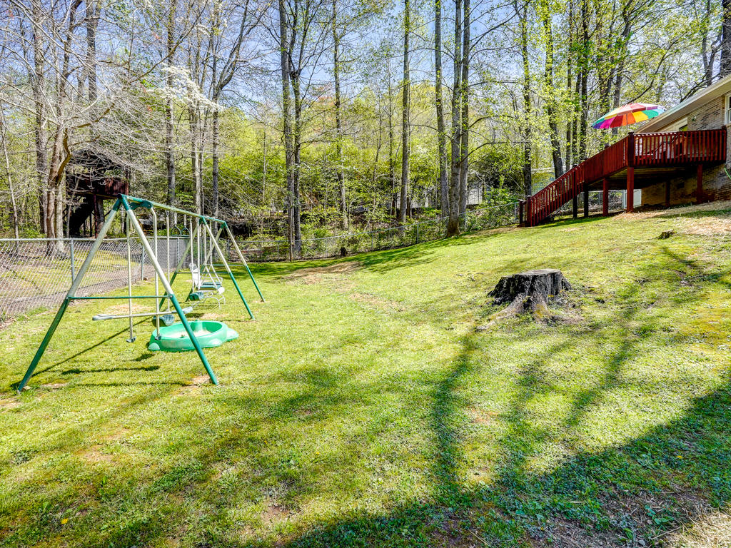 102 Poplar Grove Road Johnson City, TN 37601 - Photo 5 of 45 102 Poplar Grove Rd JC MLS-5