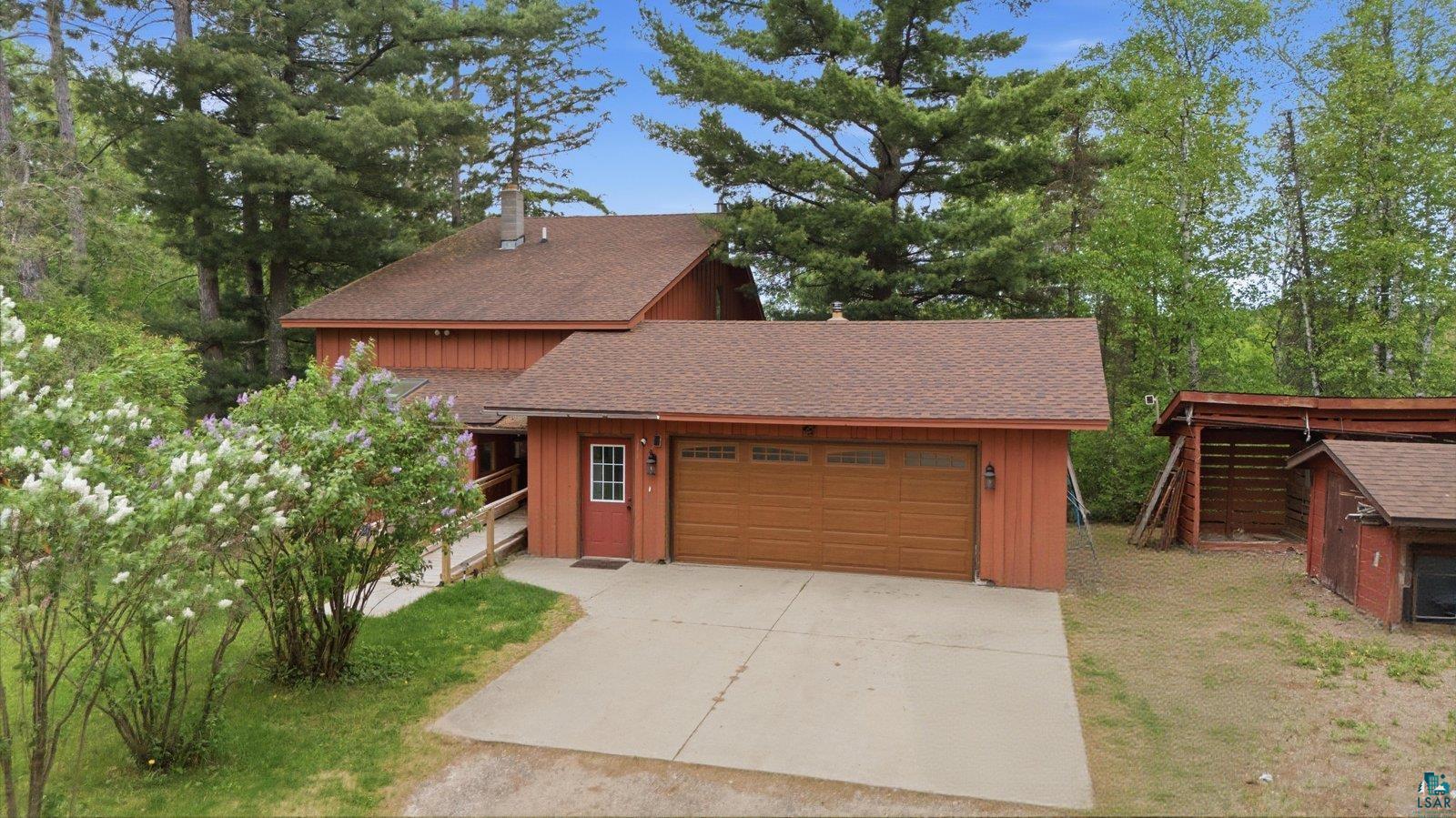 4045 Long Lake Shores Road Eveleth, MN 55734 - Photo 3 of 38