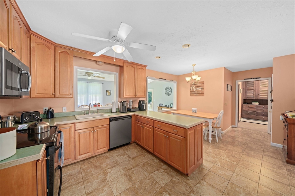 67 Tilden Road Marshfield, MA 02050 - Photo 12 of 29 Gallery Image 12