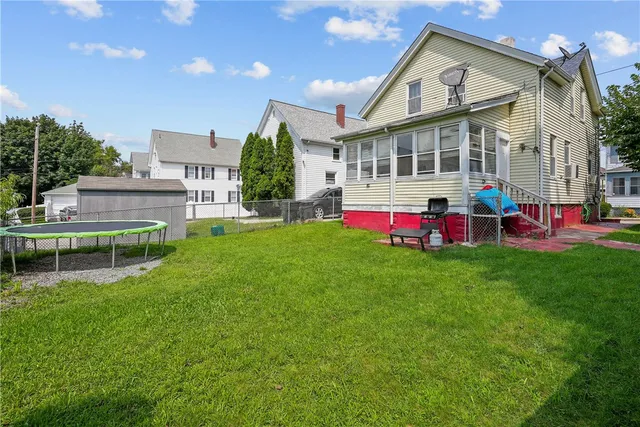 $420,000 | 44 Winthrop Avenue, Providence, RI 02908