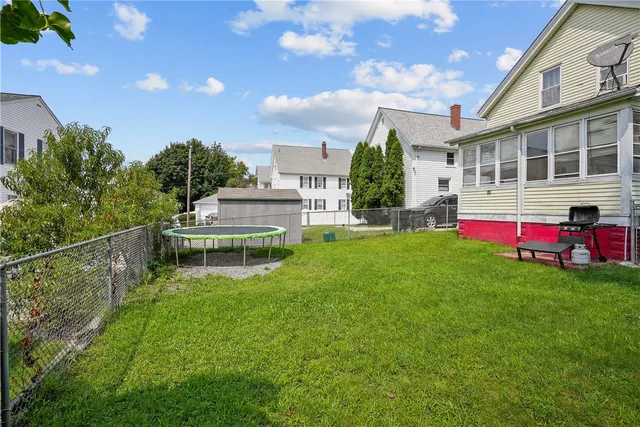 $420,000 | 44 Winthrop Avenue, Providence, RI 02908