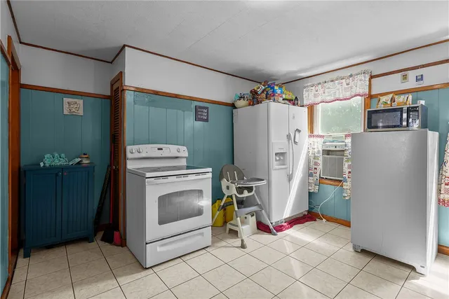 $420,000 | 44 Winthrop Avenue, Providence, RI 02908