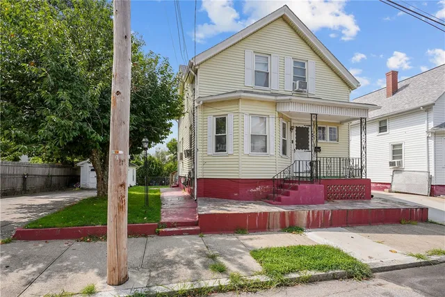 $420,000 | 44 Winthrop Avenue, Providence, RI 02908