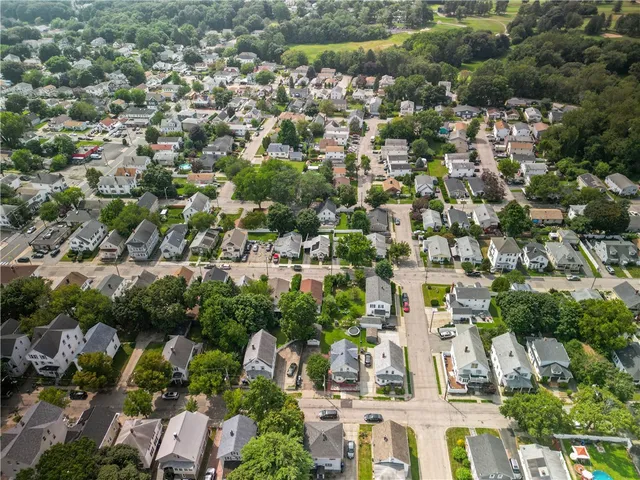 $420,000 | 44 Winthrop Avenue, Providence, RI 02908