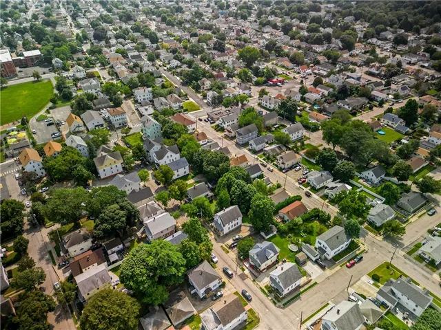 $420,000 | 44 Winthrop Avenue, Providence, RI 02908