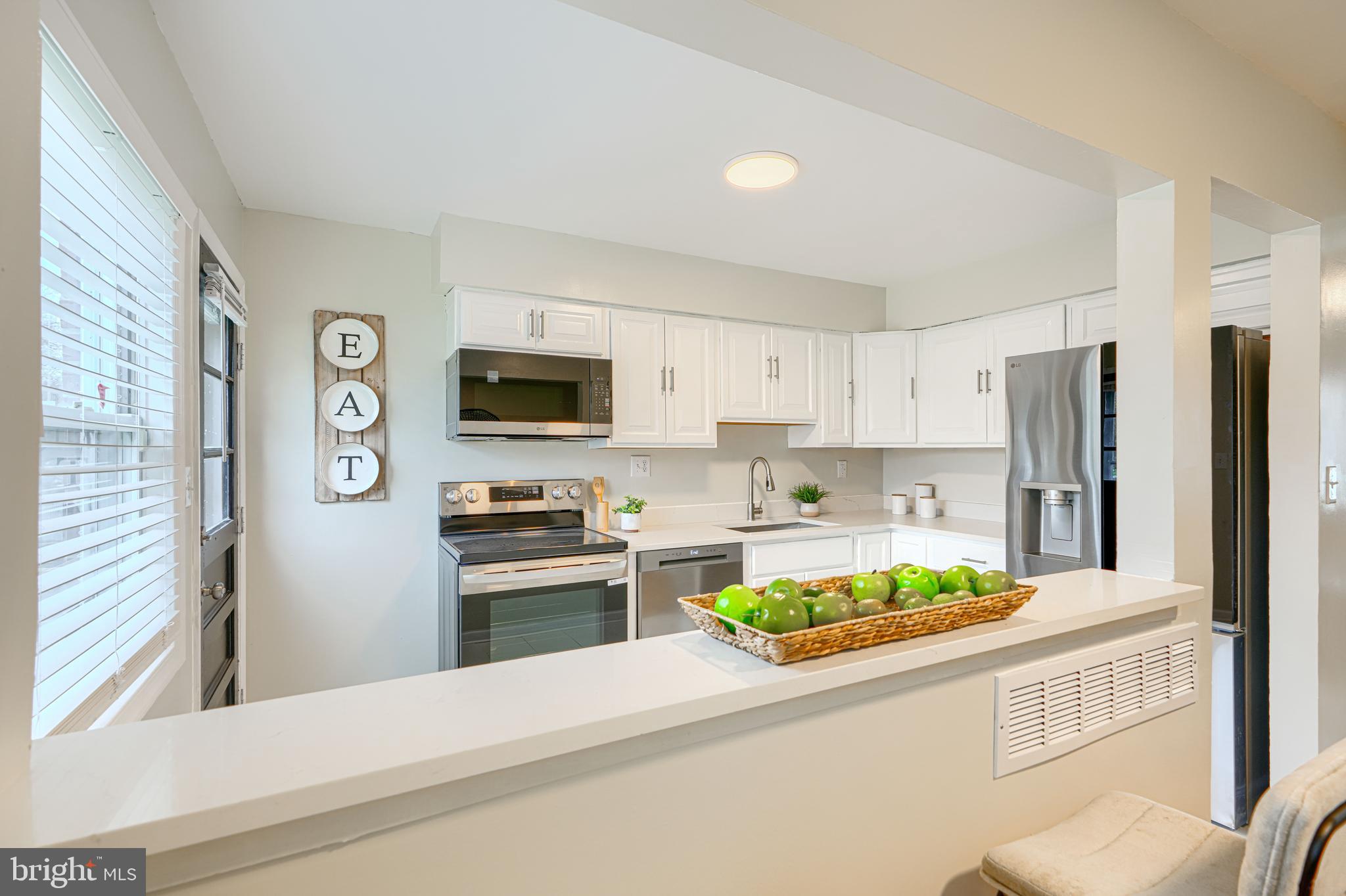774 Seawall Road Essex, MD 21221 - Photo 12 of 43 Gallery Image 12