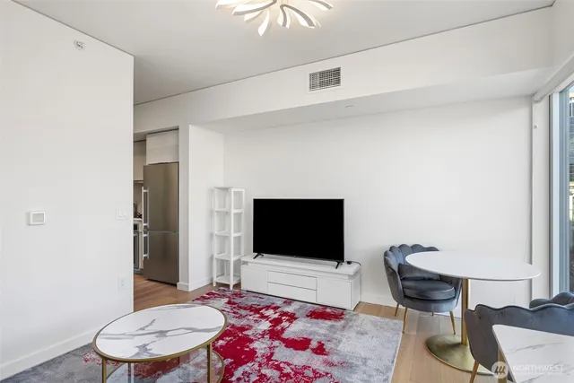 $474,000 | 450 South Main Street, Unit 1005, Seattle, WA 98104