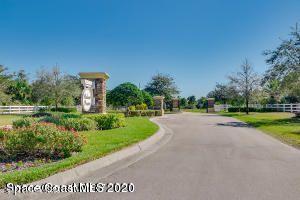 2623 Westhorpe Road Malabar, FL 32950 - Photo 3 of 6 GATED ENTRANCE