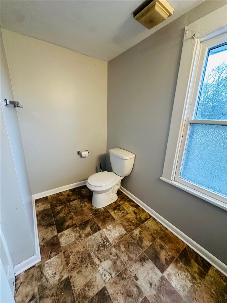 511 South Lincoln Road East Rochester, NY 14445 - Photo 21 of 29