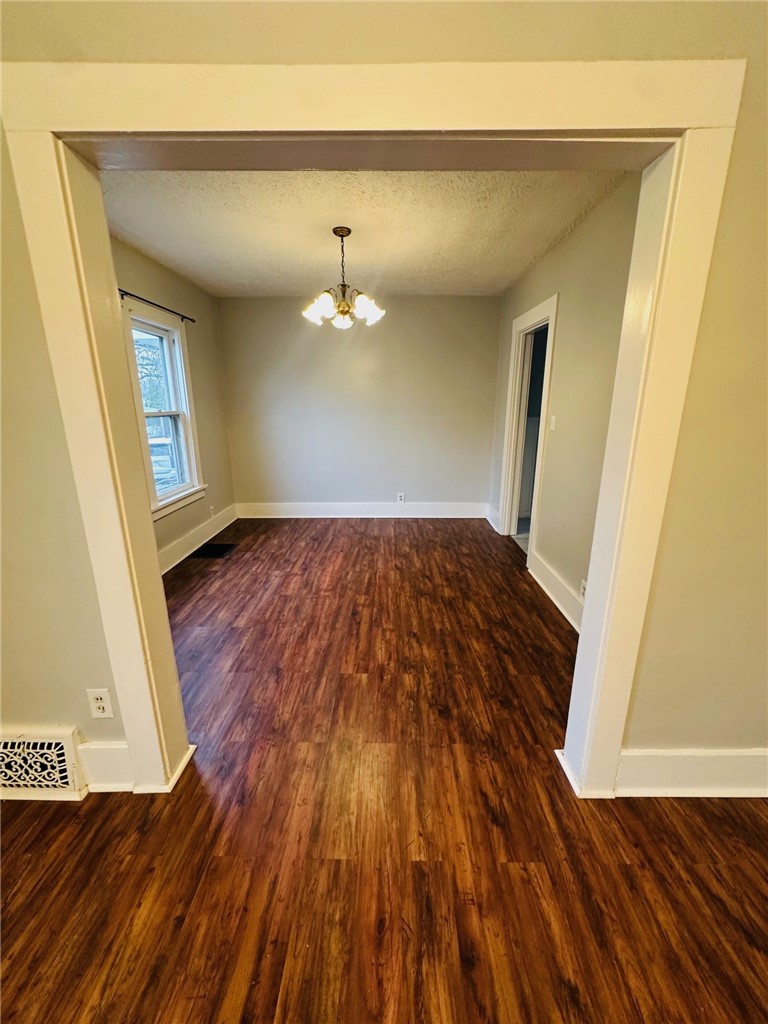 511 South Lincoln Road East Rochester, NY 14445 - Photo 8 of 29