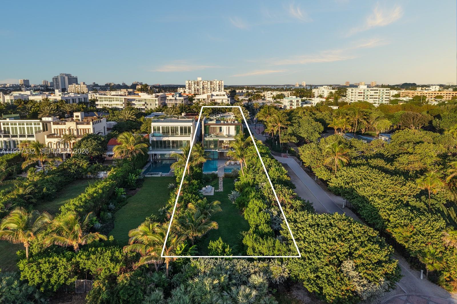 7845 Atlantic Way Miami Beach, FL 33141 - Photo 19 of 89 a view of a city