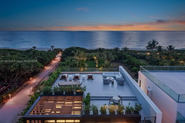 $40,000,000 | 7845 Atlantic Way, Miami Beach, FL 33141