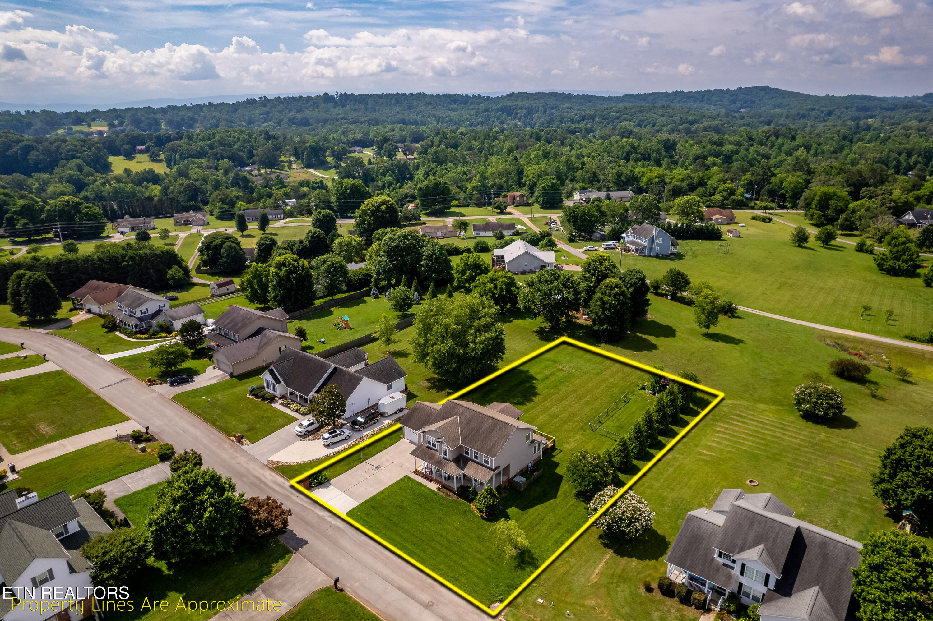 2837 Rhett Butler Drive Louisville, TN 37777 - Photo 42 of 47 2837RhettButlerDr-23