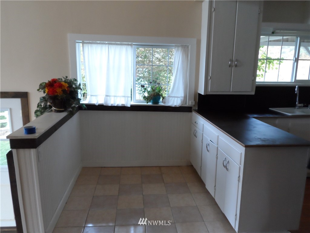 1202 Salzer Valley Road Centralia, WA 98531 - Photo 14 of 18 Gallery Image 14