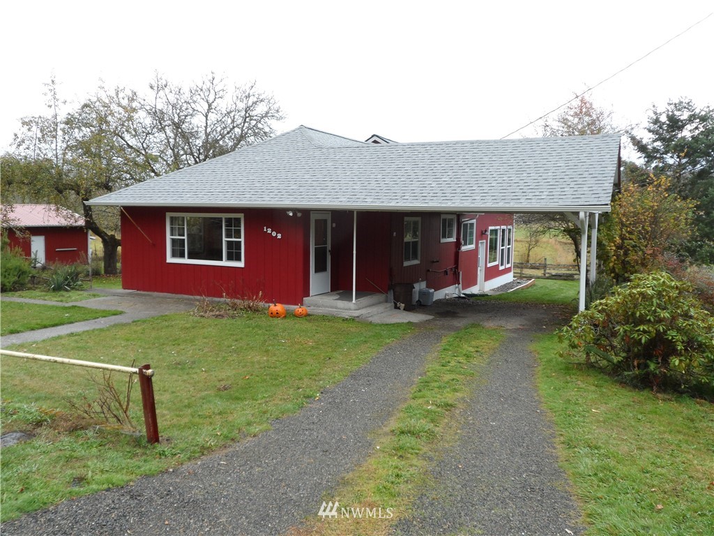 1202 Salzer Valley Road Centralia, WA 98531 - Photo 3 of 18 Gallery Image 3