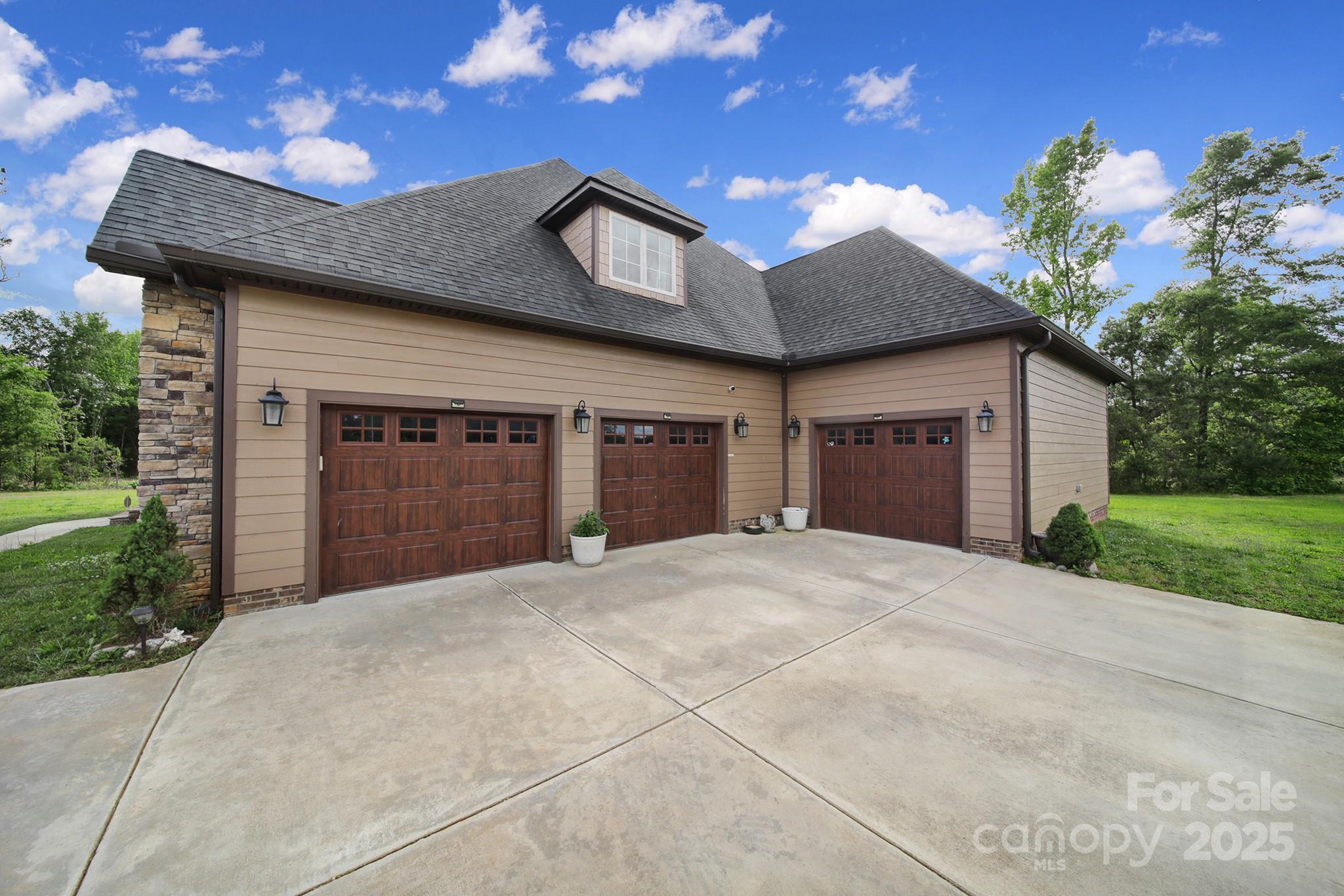 1166 Rocky River Road Lancaster, SC 29720 - Photo 10 of 44