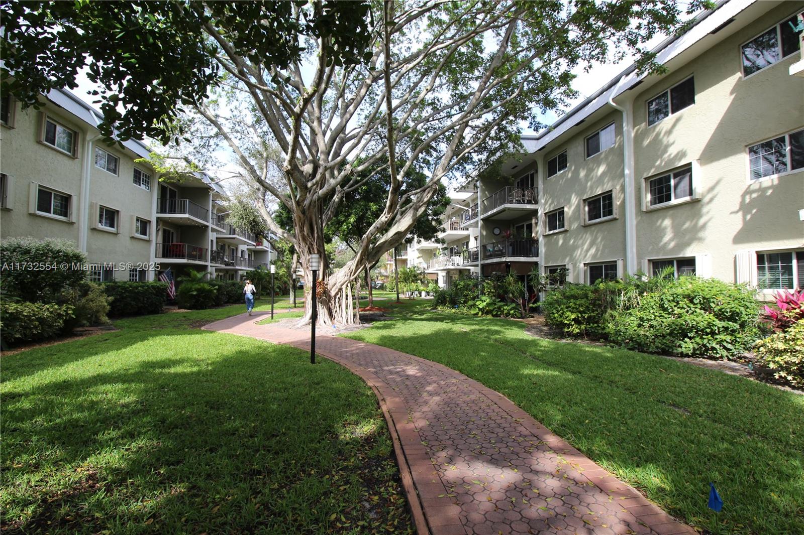 3002 Northeast 5th Terrace, Unit 210B Wilton Manors, FL 33334 - Photo 22 of 22