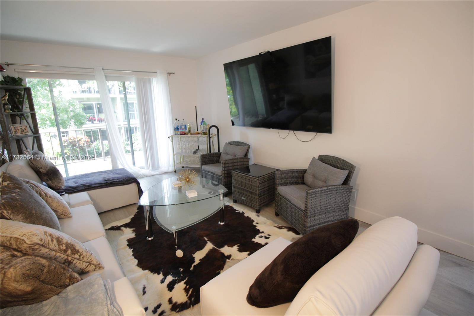 3002 Northeast 5th Terrace, Unit 210B Wilton Manors, FL 33334 - Photo 3 of 22