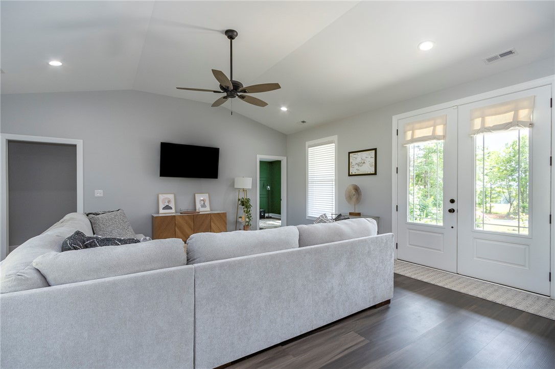 3080 McGee Road Iva, SC 29655 - Photo 11 of 49 Hardwood floors and vaulted ceilings create a luminous, welcoming environment.