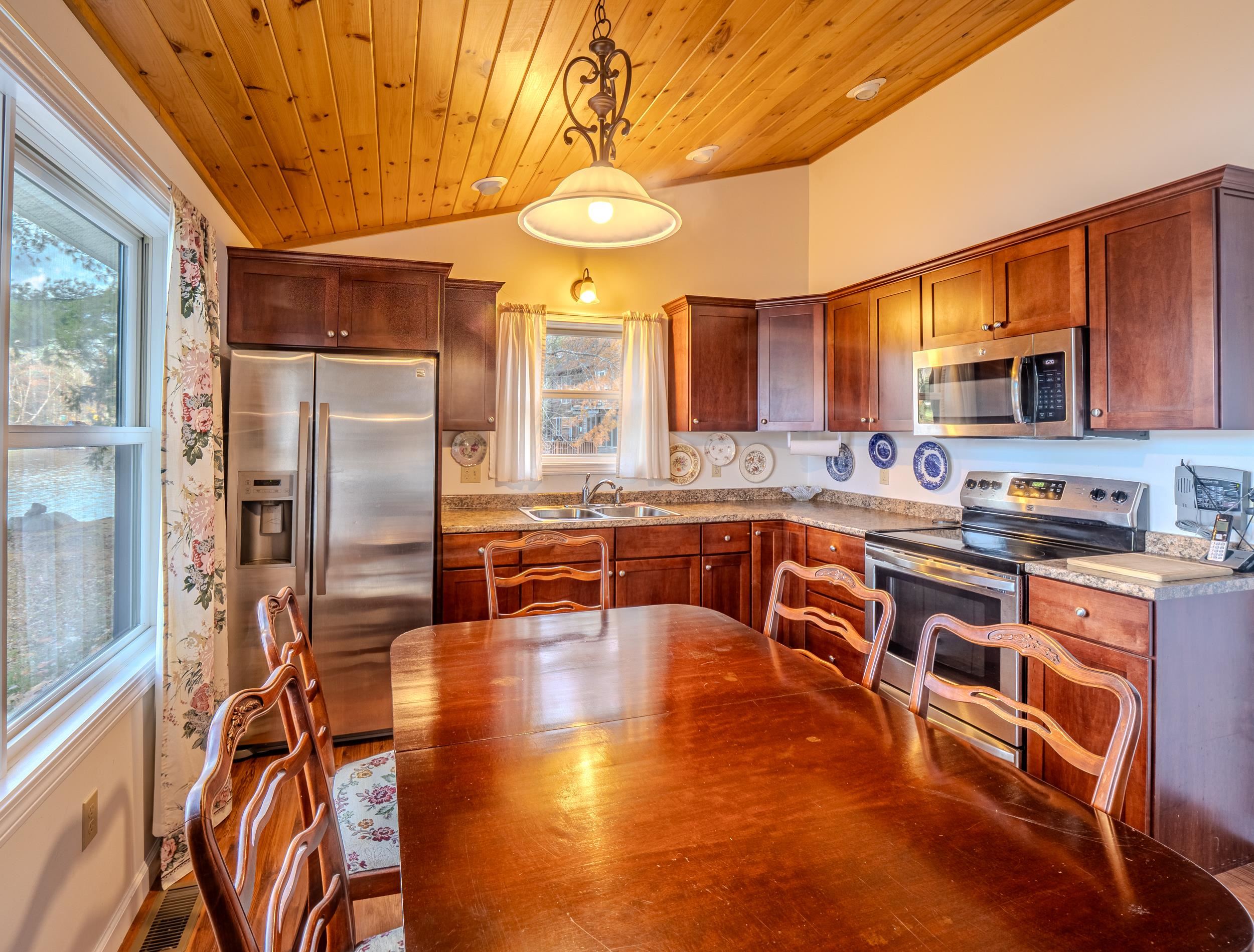 136 Cones Point Road Poultney, VT 05764 - Photo 22 of 35