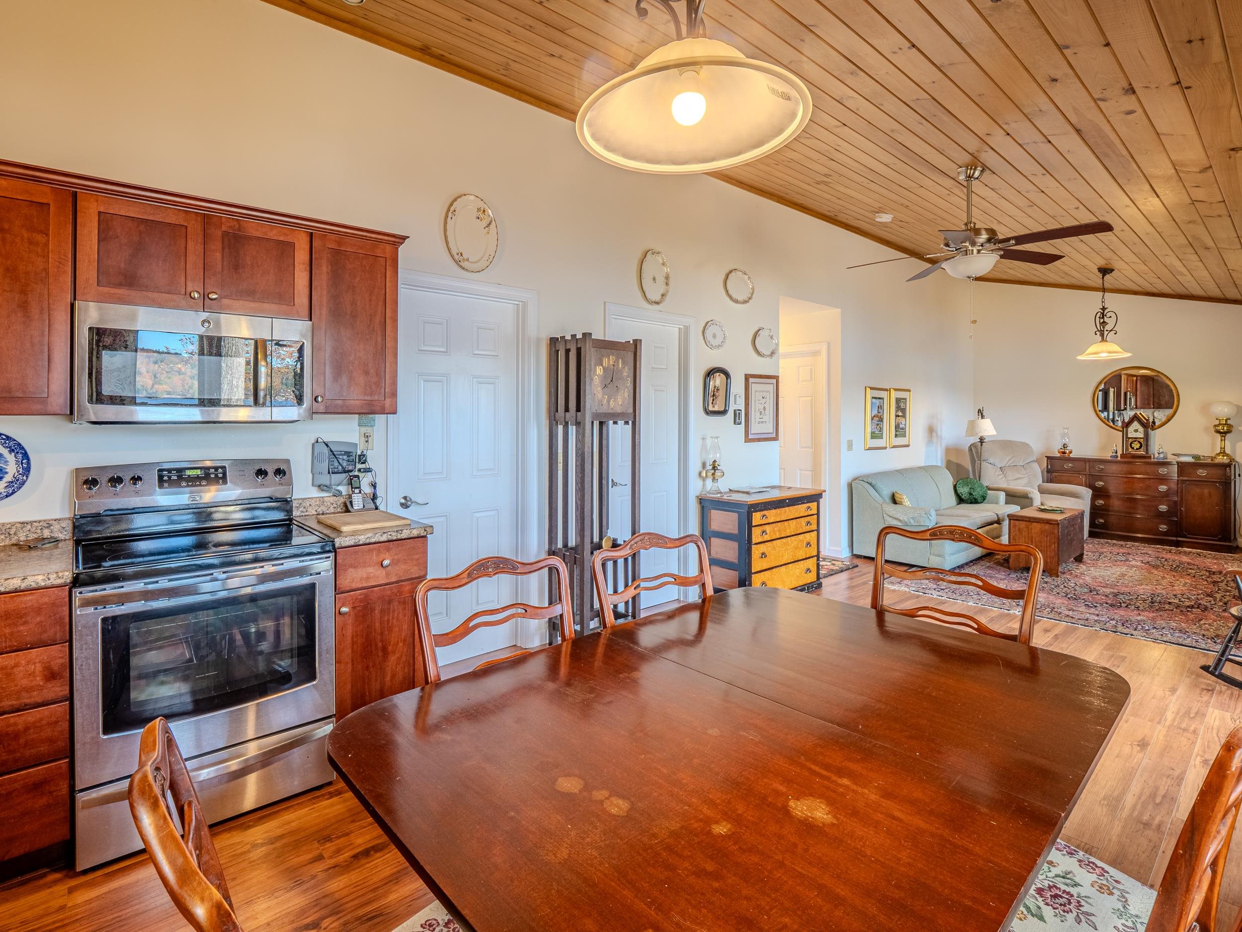 136 Cones Point Road Poultney, VT 05764 - Photo 23 of 35