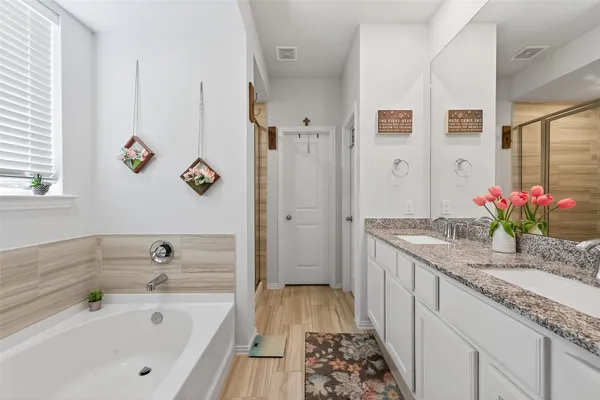 $3,000 | 15006 Eves Necklace Court, Cypress, TX 77433