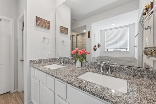 $3,000 | 15006 Eves Necklace Court, Cypress, TX 77433