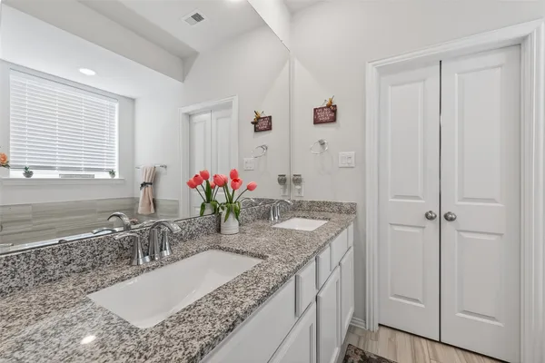 $3,000 | 15006 Eves Necklace Court, Cypress, TX 77433