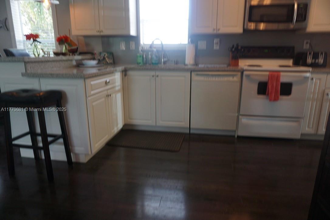 11 Old State Road Key Largo, FL 33037 - Photo 29 of 100