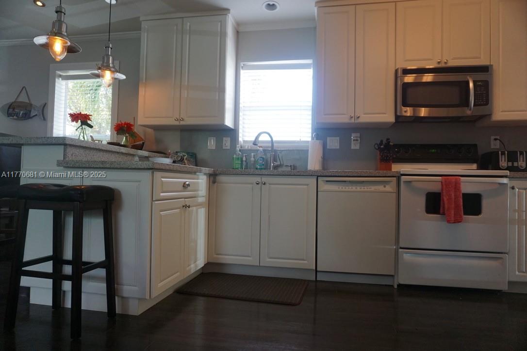 11 Old State Road Key Largo, FL 33037 - Photo 31 of 100