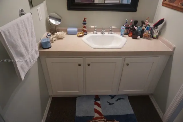 a close view of shower tap