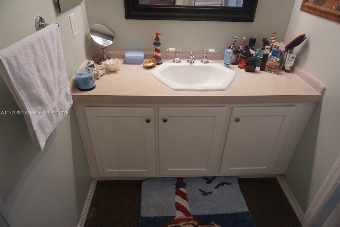 11 Old State Road Key Largo, FL 33037 - Photo 40 of 100