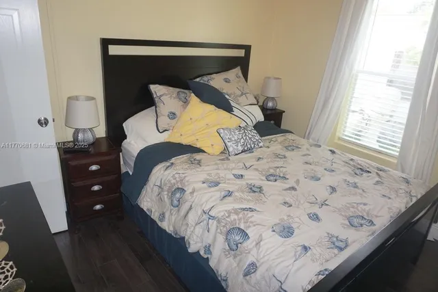 $425,000 | 11 Old State Road, Key Largo, FL 33037