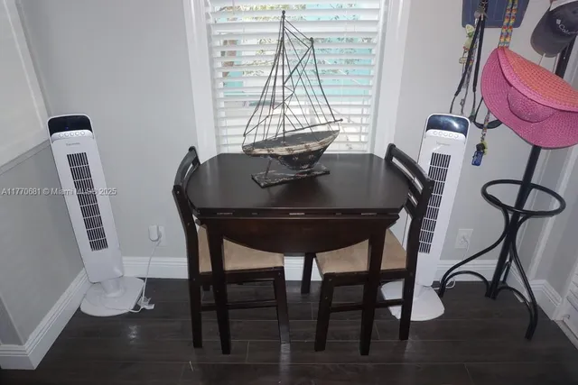 $425,000 | 11 Old State Road, Key Largo, FL 33037