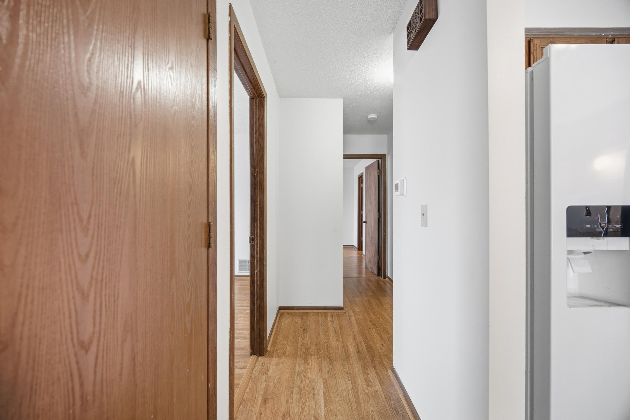 4613 1/2 Penkwe Way Eagan, MN 55122 - Photo 14 of 30