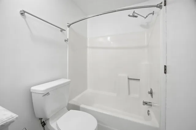 $278,000 | 4613 1/2 Penkwe Way, Eagan, MN 55122