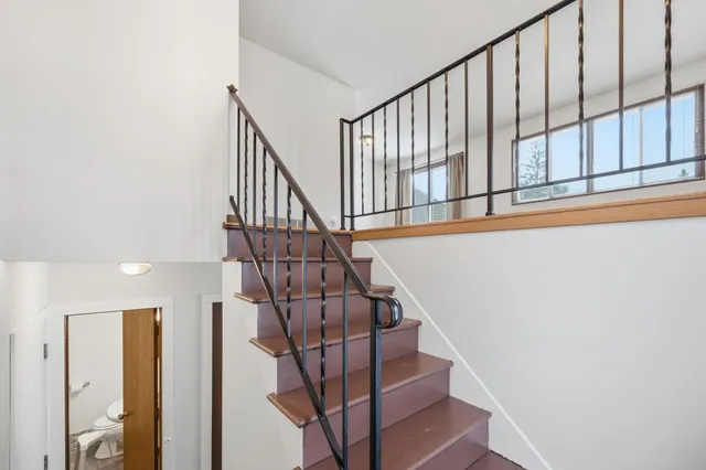 $278,000 | 4613 1/2 Penkwe Way, Eagan, MN 55122