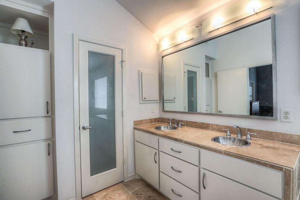 4312 Floyd Street, Unit C Houston, TX 77007 - Photo 11 of 26