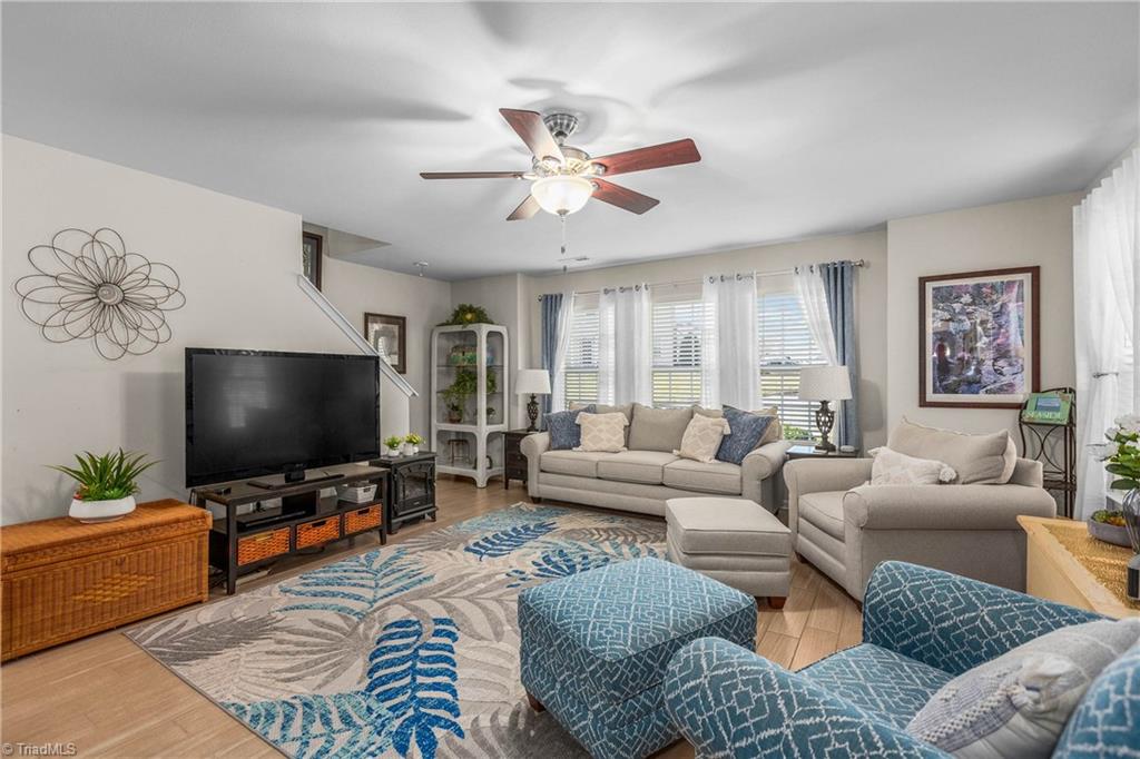 460 Ridgebrooke Drive High Point, NC 27265 - Photo 8 of 28