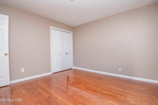 $350,000 | 7300 Brook Run Way, Knoxville, TN 37920