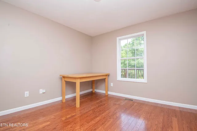 $350,000 | 7300 Brook Run Way, Knoxville, TN 37920