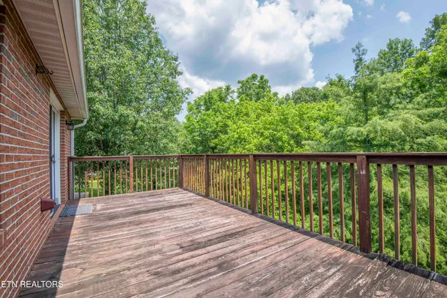 $350,000 | 7300 Brook Run Way, Knoxville, TN 37920