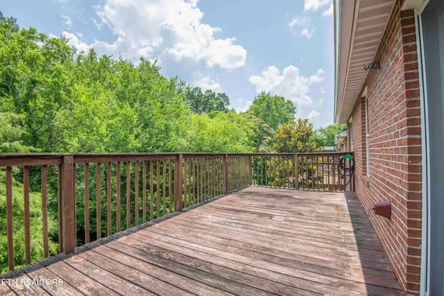 $350,000 | 7300 Brook Run Way, Knoxville, TN 37920