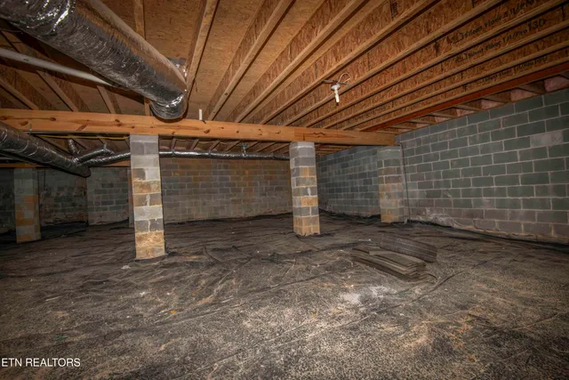 $350,000 | 7300 Brook Run Way, Knoxville, TN 37920