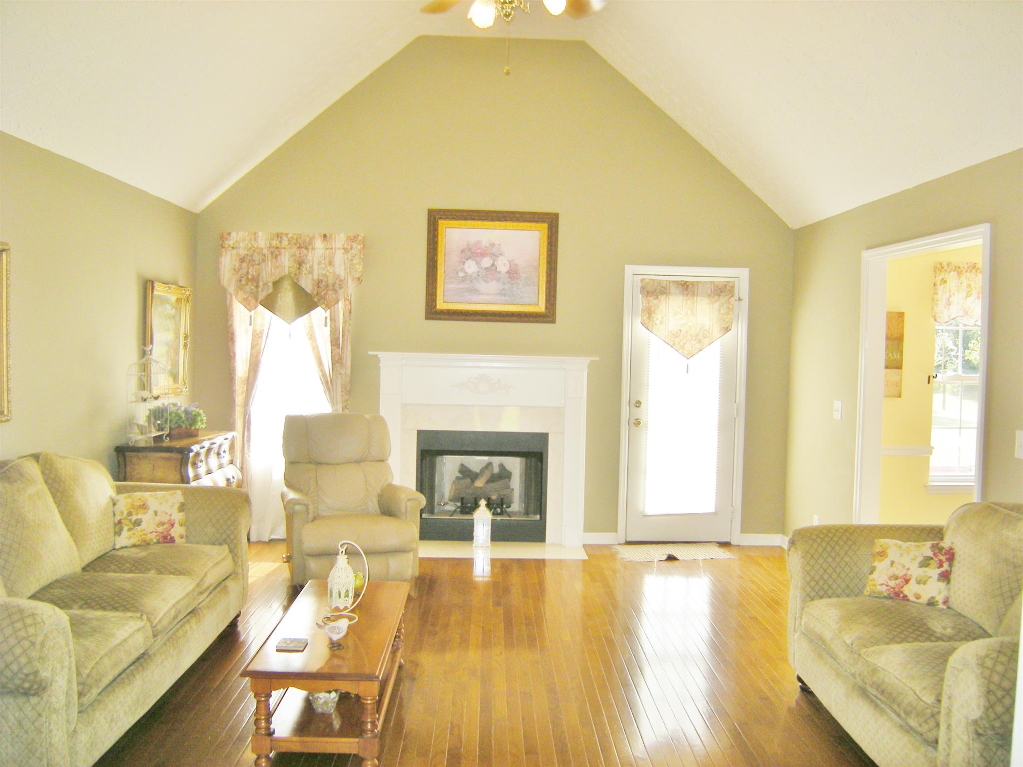5529 Johnson Road Murfreesboro, TN 37127 - Photo 5 of 19 Gallery Image 5