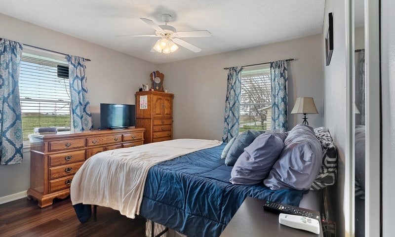 5015 Cosgrove Road Southwest Kalona, IA 52247 - Photo 13 of 44 Gallery Image 13