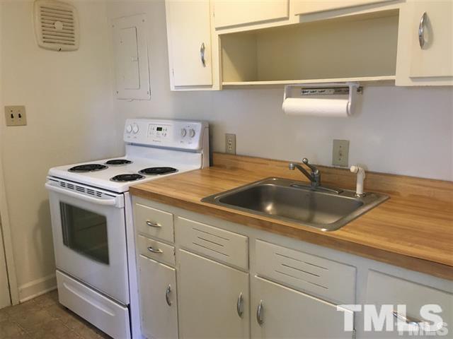 705 Daniels Street, Unit C Raleigh, NC 27605 - Photo 2 of 3 Photo #2