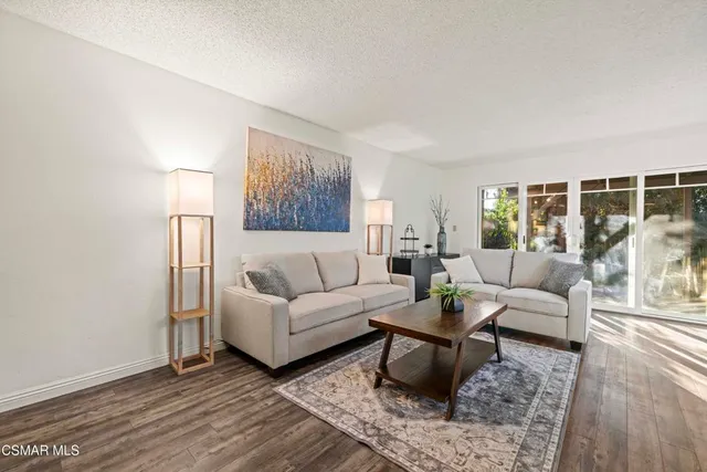 $1,100,000 | 35 Ilex Drive, Newbury Park, CA 91320