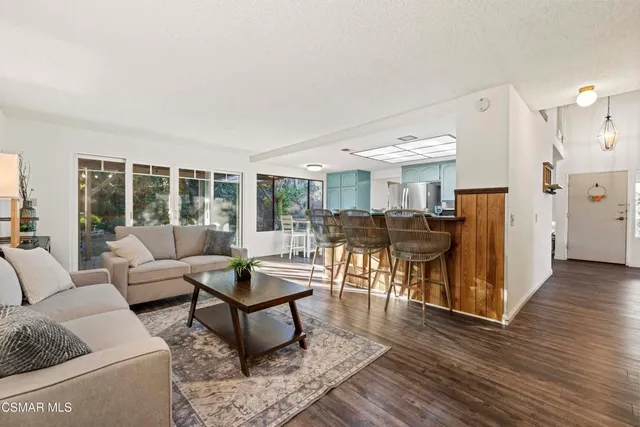 $1,100,000 | 35 Ilex Drive, Newbury Park, CA 91320