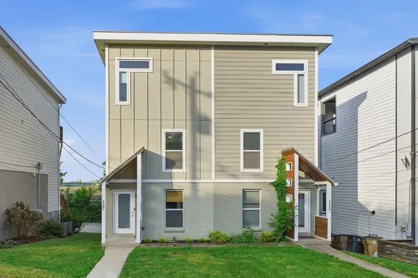 $2,595 | 126 Fern Avenue, Unit C, Nashville, TN 37207